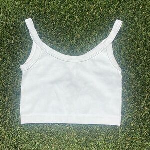 Stradivarius White Ribbed Crop Tank
